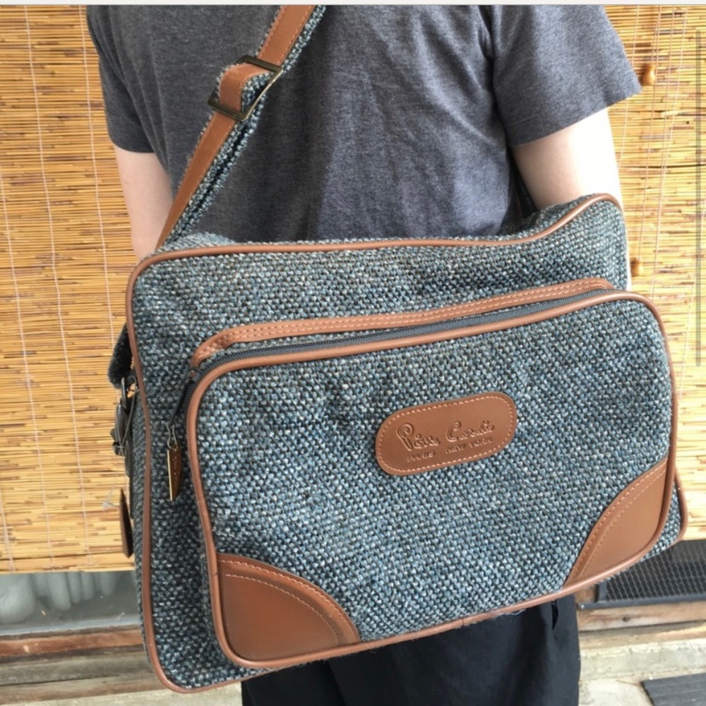 Tweed airport carry on/casual briefcase/laptop bag
